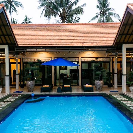Mias Jungle House Hotel Lovina Екстериор снимка