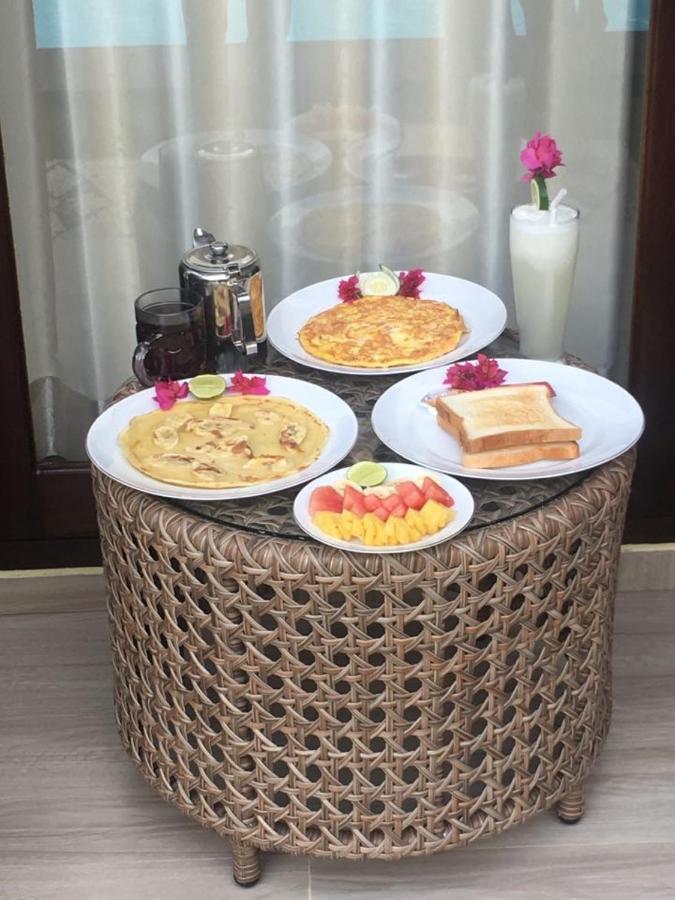 Mias Jungle House Hotel Lovina Екстериор снимка