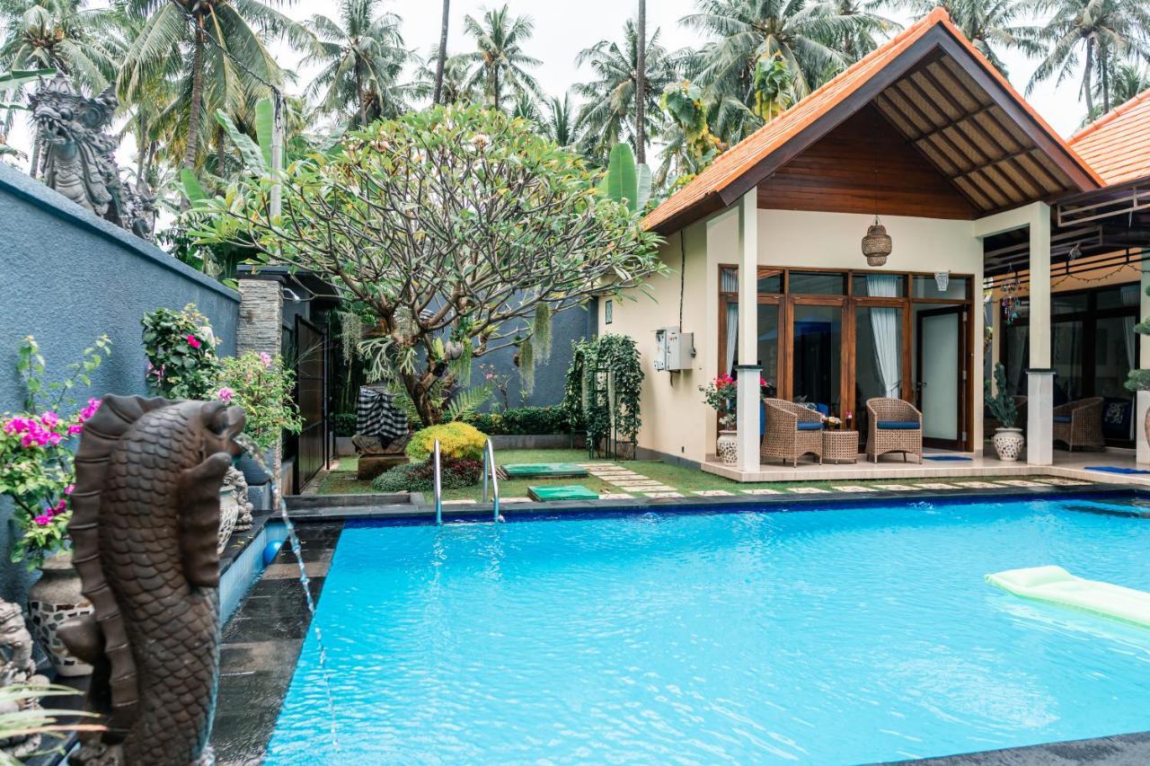 Mias Jungle House Hotel Lovina Екстериор снимка
